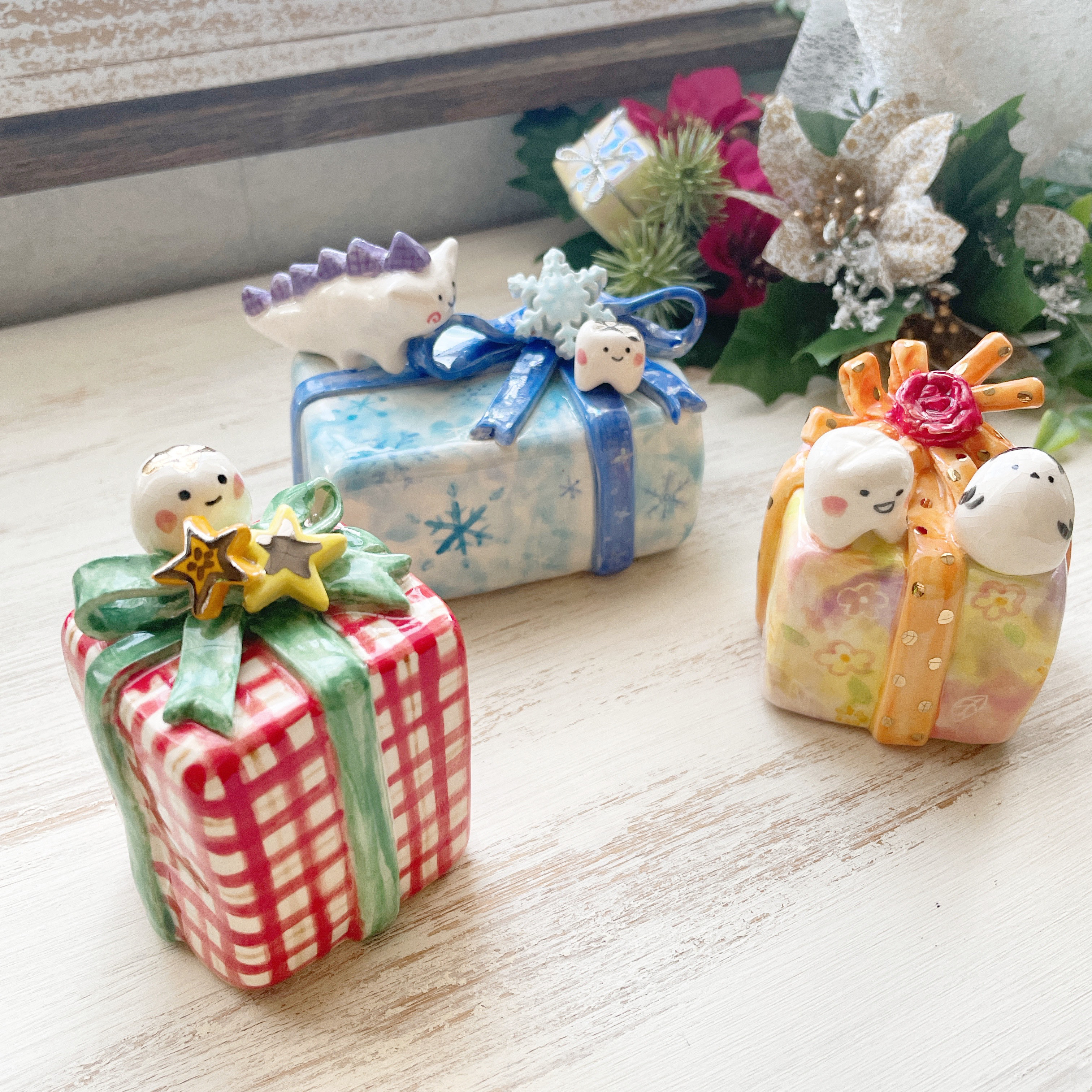 【新作】陶器のプレゼントBOX  / 歯 ぴーすこ君 陶人形 シマエナガ