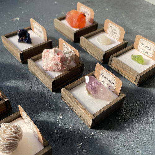 九種の鉱物セットの標本箱 その他インテリア雑貨 三畳紀雑貨理科室