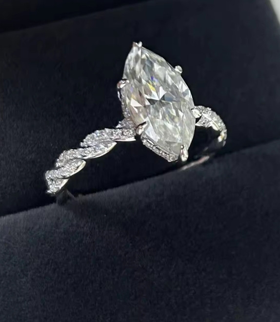 14×7mm 3ct モアッサナイト　フルエタニティリング　ディティールリング　ゴールド　k18ジュエリー at02t