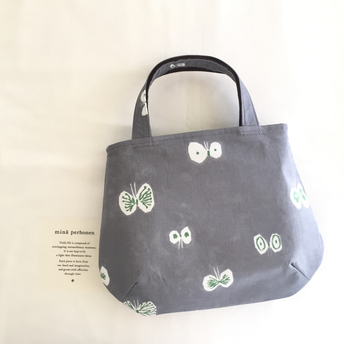 ⚮̈ ʾʾぷっくりまあるいタックバッグ⚮̈ minä perhonen⚮̈ hanahane