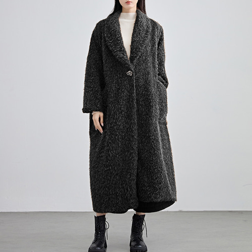 旬なムードと高級感をもたらす質感♪シャギーロングコート ブラウン