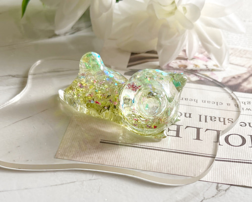 小花ねこ クリアグリーン 天然石 レジン 置物 オブジェ