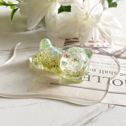 小花ねこ クリアグリーン 天然石 レジン 置物 オブジェ 小花ねこ クリアグリーン 天然石 レジン 置物 オブジェ
