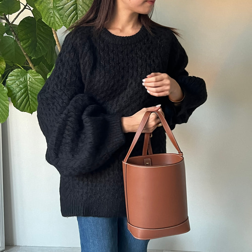 新作❤️オーバーサイズが楽ちんで可愛いボリュームスリーブニット