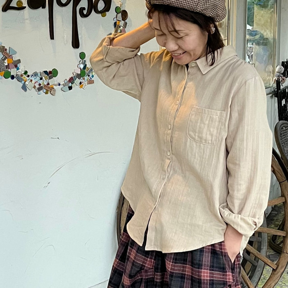 しあわせボタンの柔らかブラウス（24s-049） 5枚目の画像