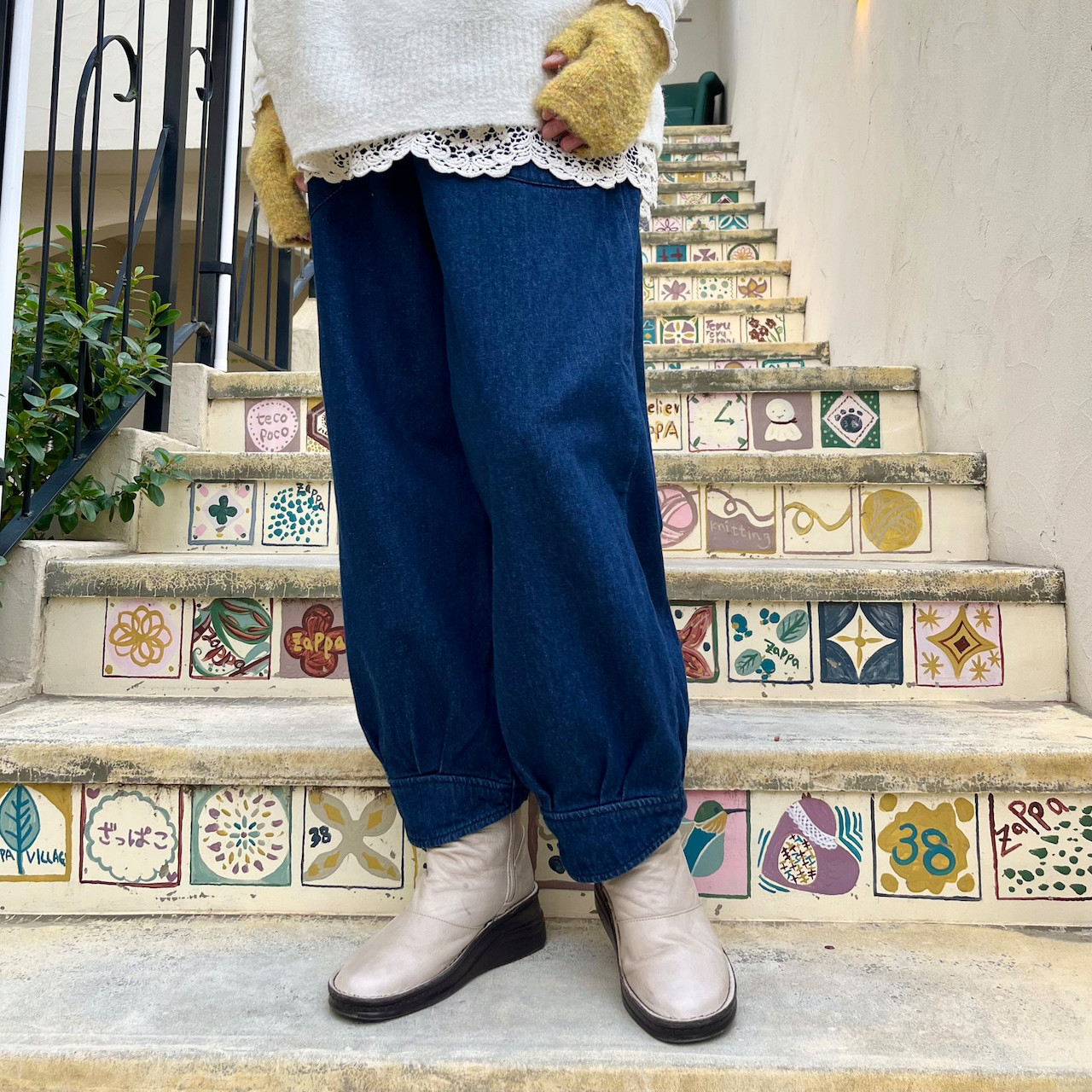 靴下を楽しむぽっこりパンツ（AW）デニム （24s-055 ）