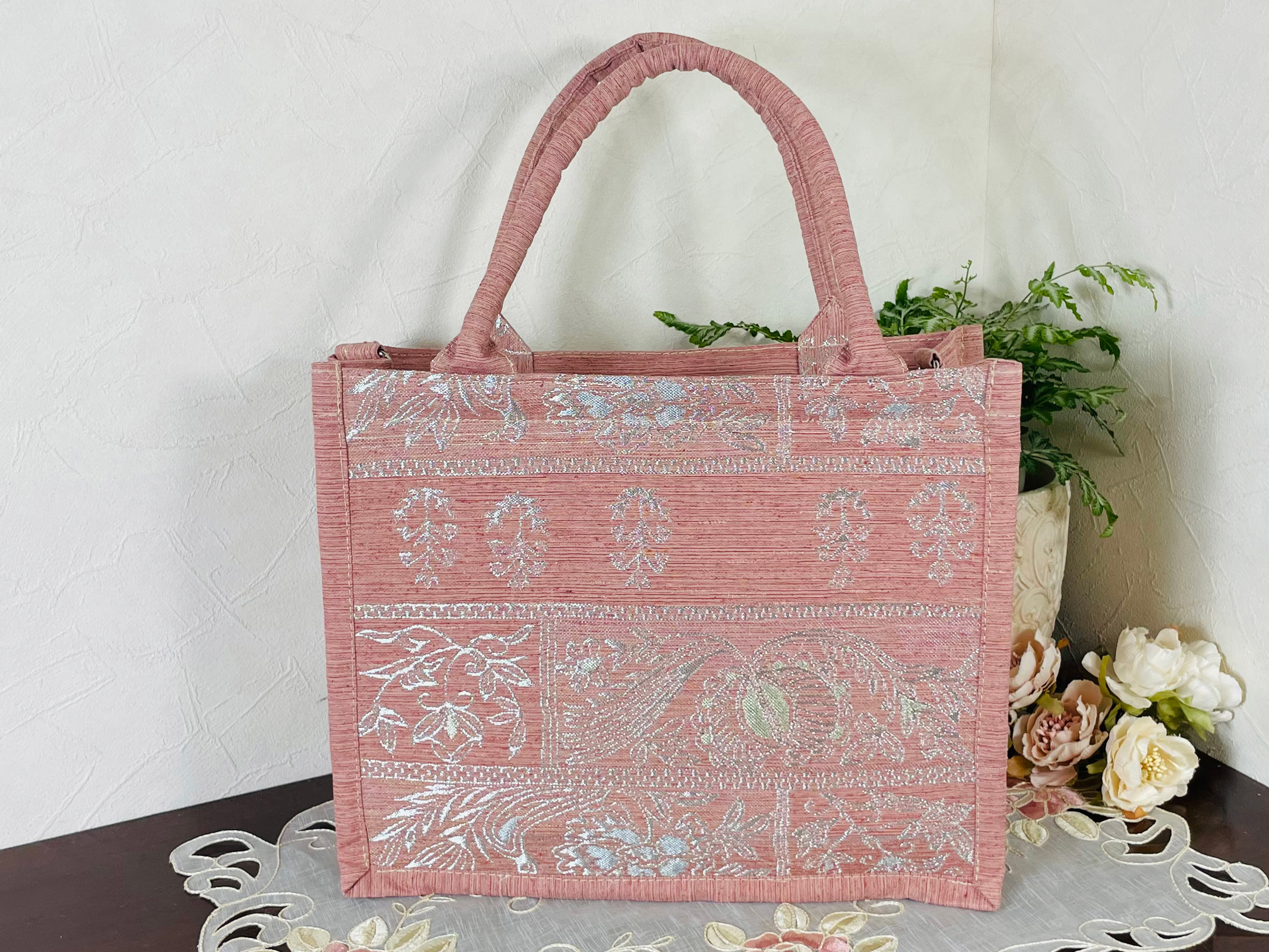 【オリエンタルな美しい帯バッグ】スクエアトートバッグ・ミディアム