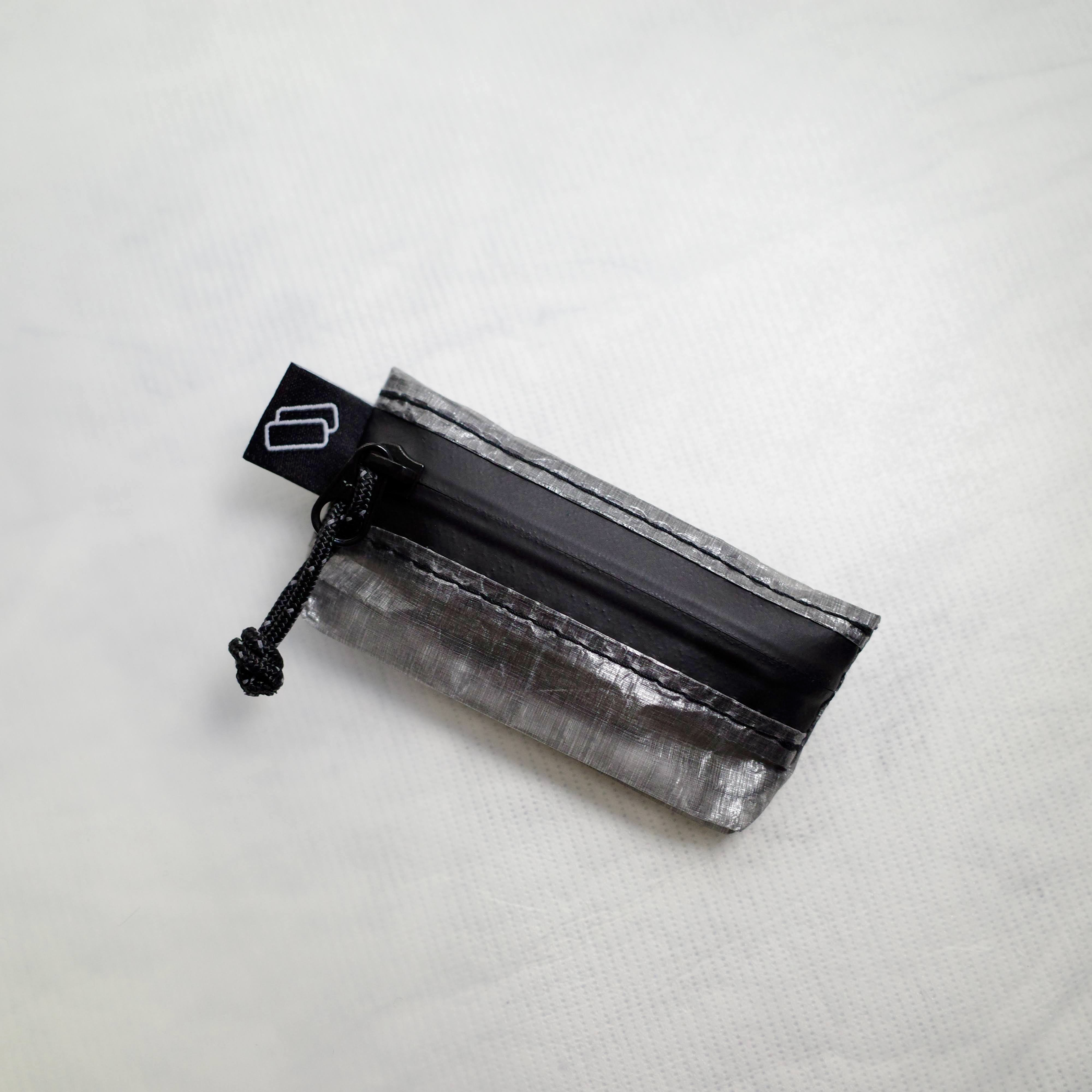 真紅眼の黒龍　ステンレス　プチプチ、ケースのみ