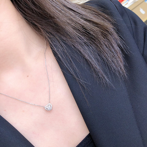 ハート形 天然ダイヤモンドネックレスk18 ネックレス・ペンダント