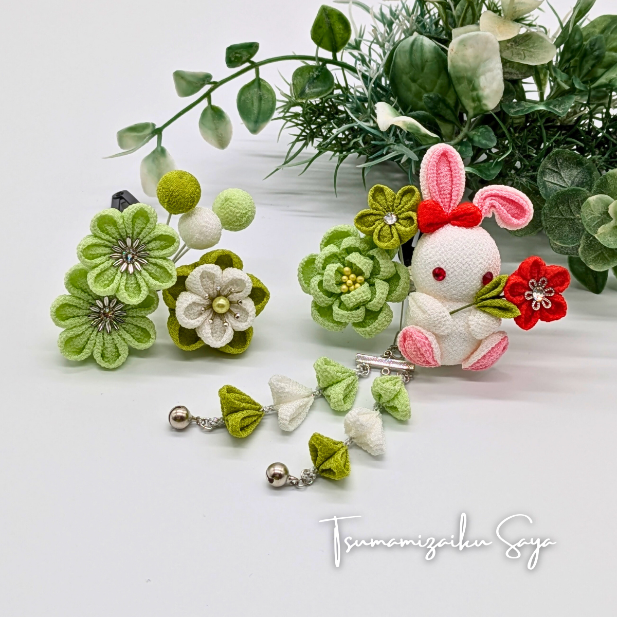 つまみ細工 七五三 白 赤 緑 うさぎ　可愛い　スリーピン さがり 宝来鈴 ３歳 grn-15