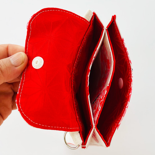 帯リメイク・スマホポシェット【半幅帯 白地に蝶柄】 スマホポシェット