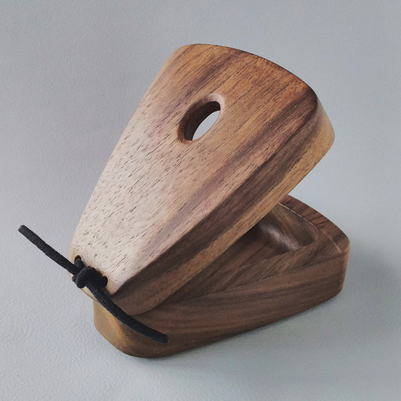 音が鳴るオブジェ Twist Pro（ツイスト プロ） 1枚目の画像