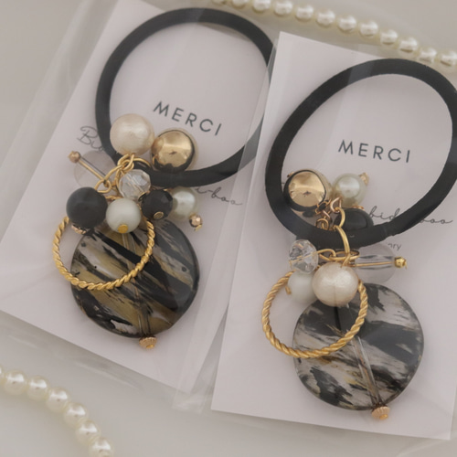 華やか＊ブラック◇大人のじゃらじゃらヘアゴム◇Creema限定