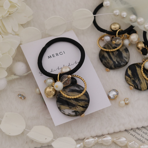 華やか＊ブラック◇大人のじゃらじゃらヘアゴム◇Creema限定