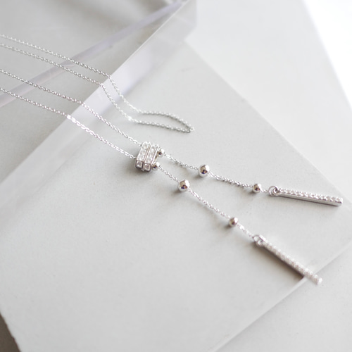 サージカルステンレス〇ジルコニアのスライド式ロングネックレス