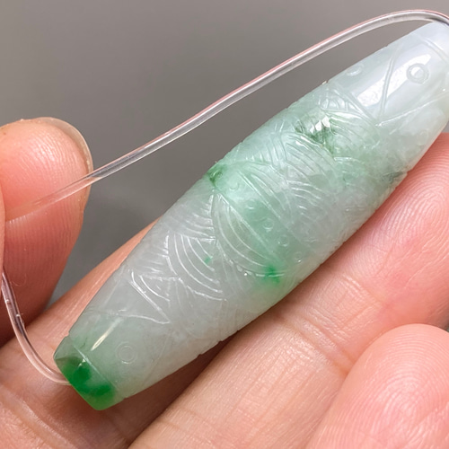 RS9-06 一点物 氷糯 白底陽緑 錦鯉 天珠 ペンダント ミャンマー産 A貨 