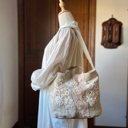 アンティークレーストートバッグ 2b8234e1c20d67ca0ed92f90e7b4e1