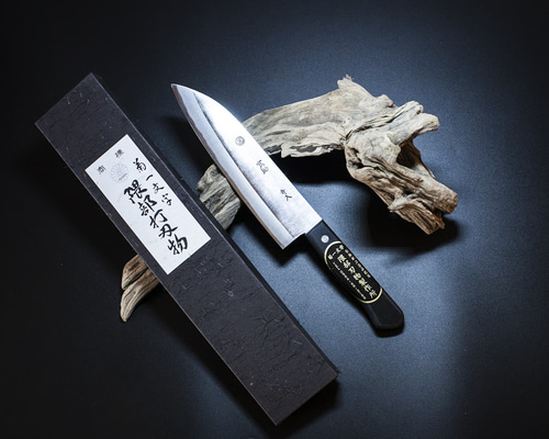 三徳包丁 5寸 ＜ステンレス・青紙2号 強化木柄＞ ～熊本の伝統工芸
