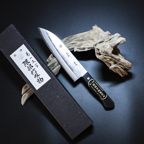 三徳包丁 5寸 ＜ステンレス・青紙2号 強化木柄＞ ～熊本の伝統工芸