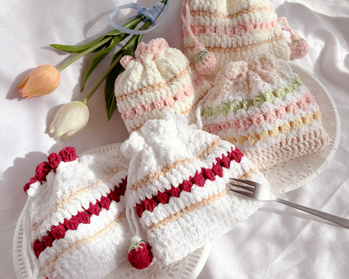 巾着・Sサイズ】 かぎ針編み フルーツ ショートケーキモチーフ 巾着