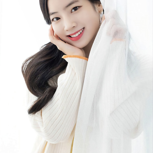 TWICE ダヒョン キーホルダー ホワイト キーホルダー イミュ 通販