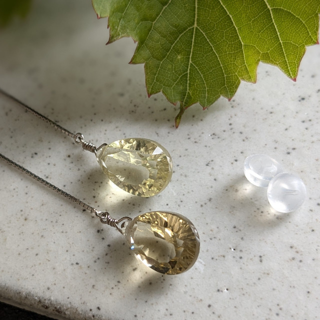 レモンクォーツ＆スモーキークォーツ チェーンピアス/K18Wg Quartz Chain Earrings 20,300円