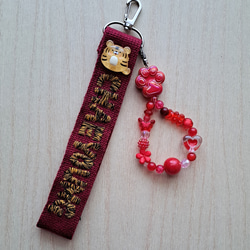 TWICE チェヨン　キーホルダー　ピンバッジ twice ビッグピンバッジ チェヨン - メルカリ