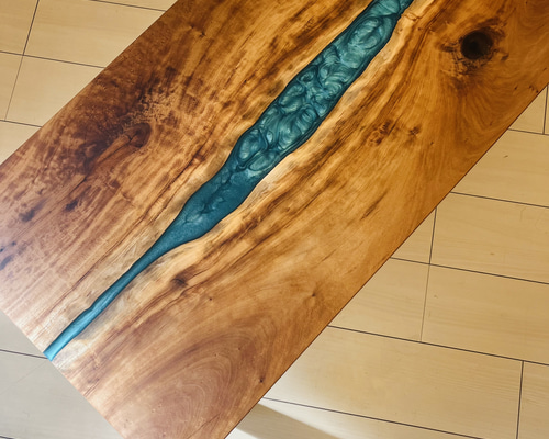 レジンテーブル　リバーテーブル　桜の木　ローテーブル アイアンテーブル レジンテーブル ローテーブル 桜の木 アイアンテーブル