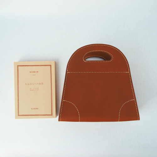 本革》かわいいバッグ型の小物入れ（赤茶色） フリーボックス・小物