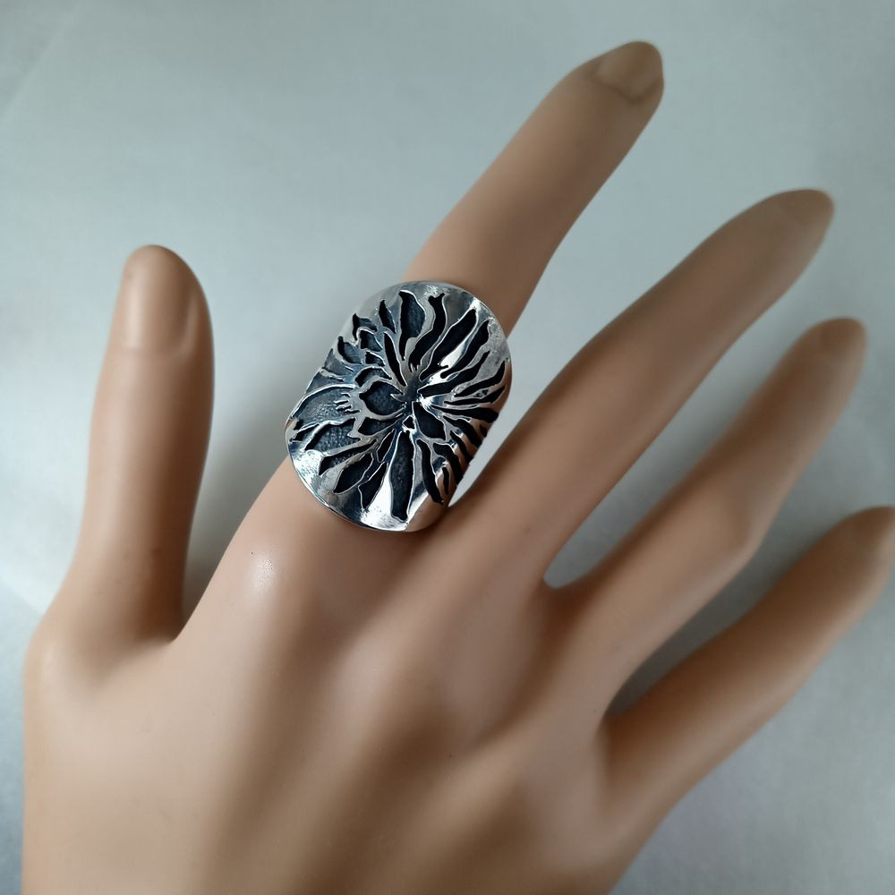 silverリング　透かし柄「月下美人」