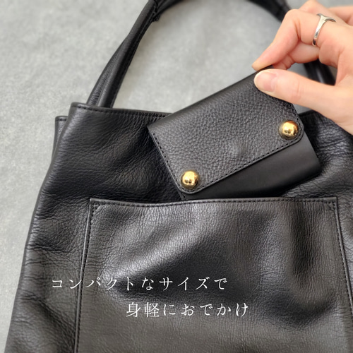 ◇立体ゴールド金具の大人な2種のブラックレザーウォレット
