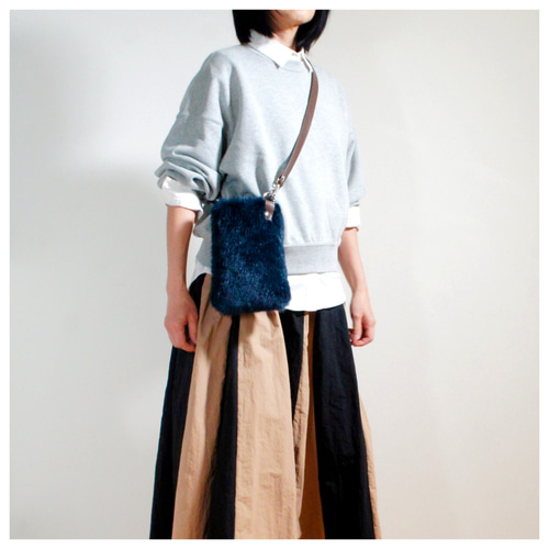 Creema限定 新春福袋2025”ミンクファーのバンブーハンドルバッグと