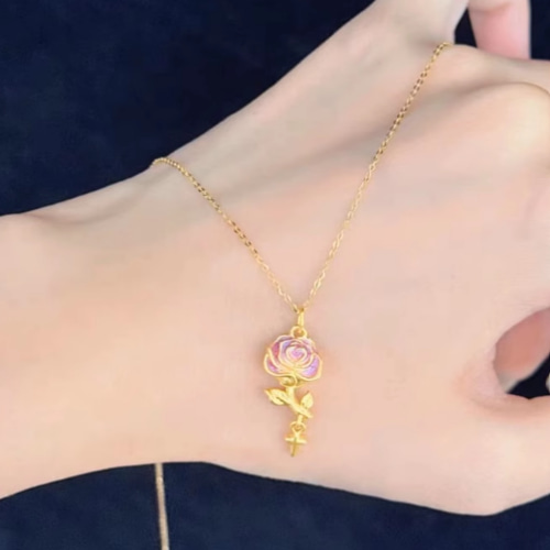 K2424K純金薔薇ペンダントで特別な日に24金ゴールドトップ中空24K