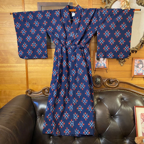和洋折衷セミロングワンピース 着物アンサンブル 名古屋帯サッシュベルト付き ハンドメイド レトロ 古着 藍の記憶 × 伝統絣のモダン・グラフィックス aKW-154 和洋折衷セミロングワンピース 着物アンサンブル 帯サッシュベルト付き