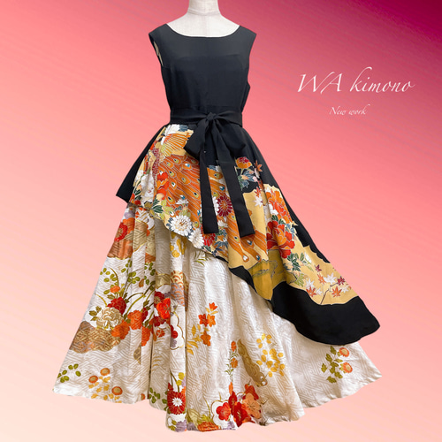 彩　着物リメイク♪ 化繊着物から華やかタックワンピース❣️ワインカラー 着物 リメイク ワンピース ドレス 洗える 化繊 和洋折衷 秋の迷宮を