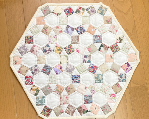 メリーゴーランド（回転木馬）のパッチワークタペストリー パッチ