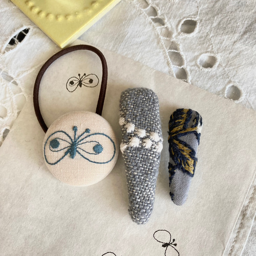 ミナペルホネンchoucho ハンドメイドパッチンピン