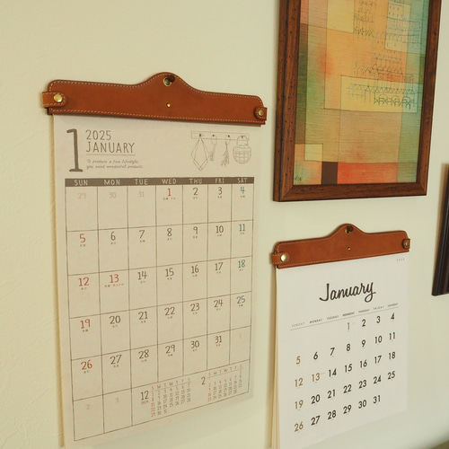 本革》毎年使えるカレンダーホルダー（A3縦型サイズ・キャメル