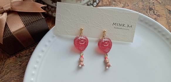 『mink．M』”ﾁｪｺﾋﾞｰｽﾞのイヤリング♡“ 1枚目の画像