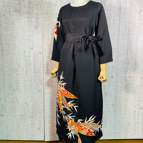 着物リメイク＊笹柄刺繍正絹黒留袖ワンピースM～L＆ギャザーストール