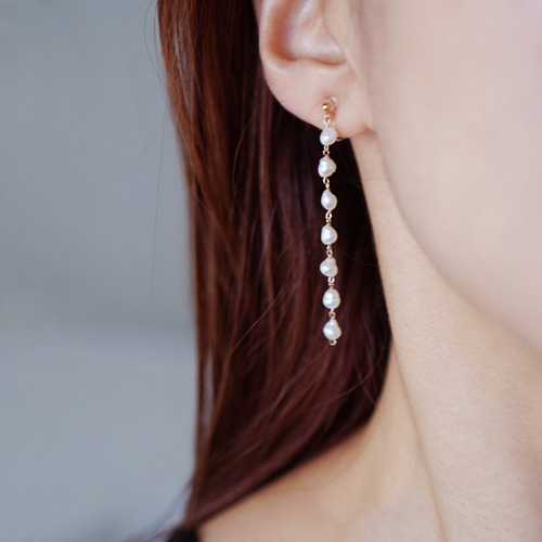 14kgf〕 淡水パールドットロングピアス / イヤリングクリップ (14E076