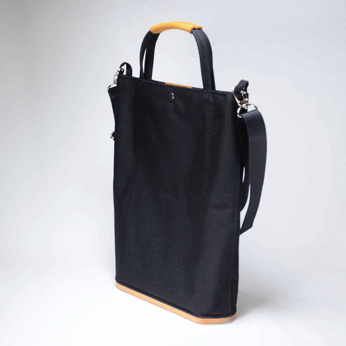 ナラの木と布のブックトート【ブラック】cordura nylon ショルダー