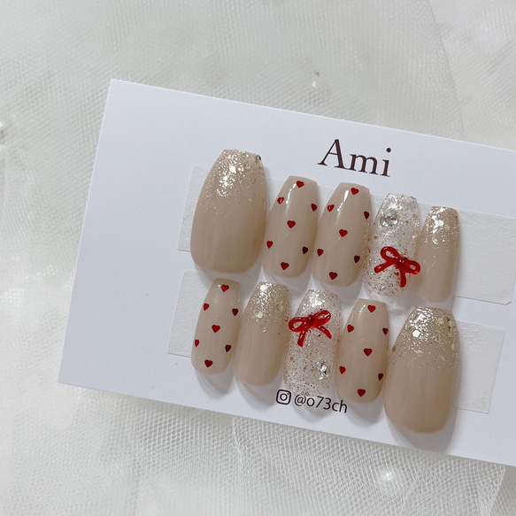 ネイルチップ＊ベージュ 赤レッド ミニハートホロ ドット ラメ