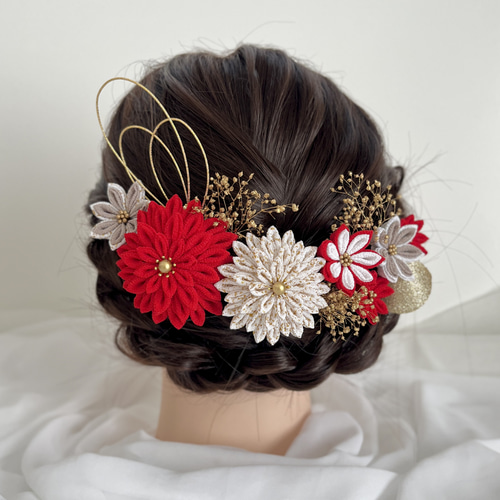 赤×白×ゴールド つまみ細工髪飾り 成人式/卒業式/七五三/ウエディング