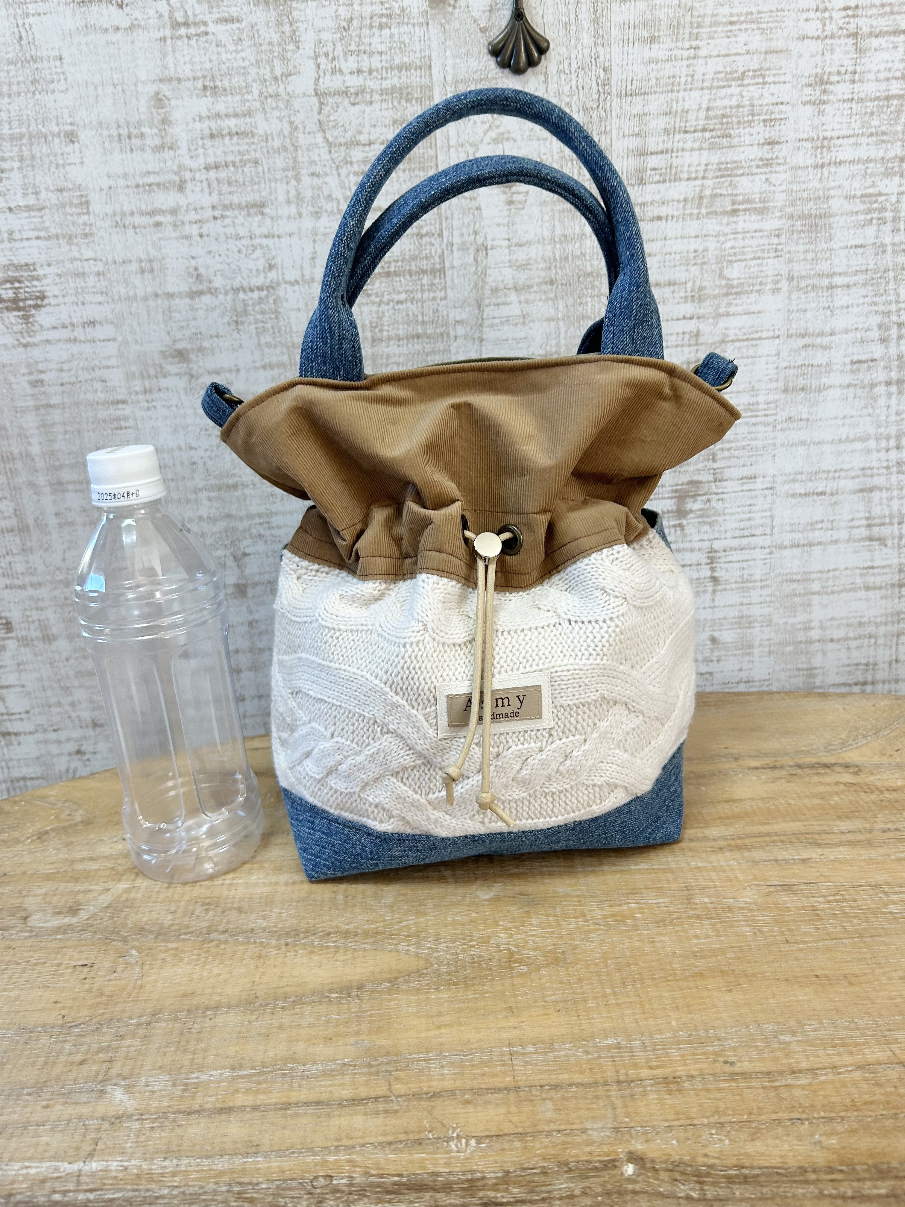 a147 巾着バッグ