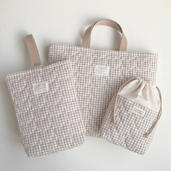 送料無料》 ぷっくりハート モカ チェック ハートキルト キルティング