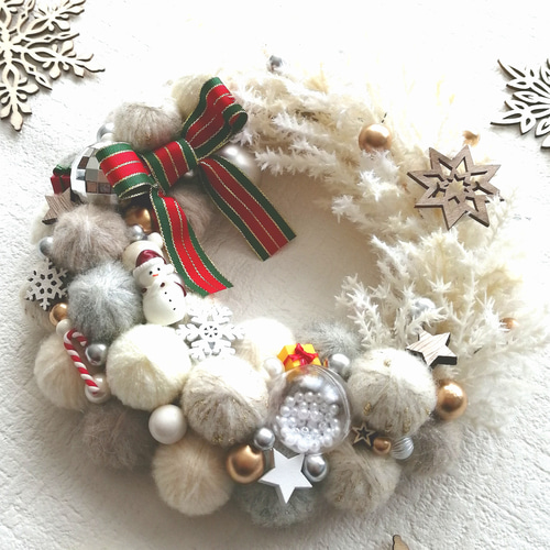 再販〜雪で遊ぼう☆毛糸玉のホワイトクリスマスリース リース Allium