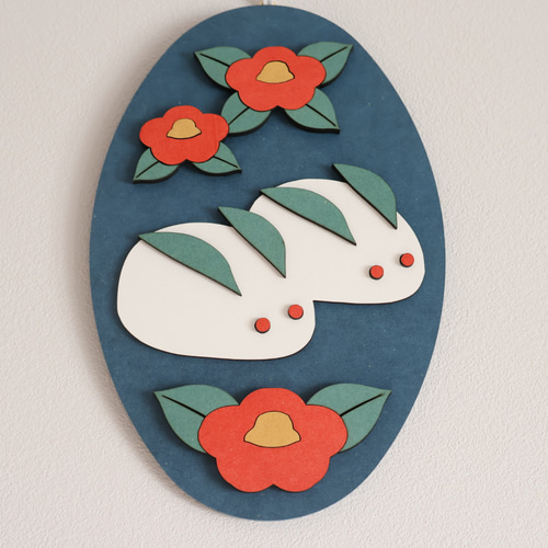 2026/1/1より価格改定】【木製タペストリー】雪に咲く椿とうさぎ