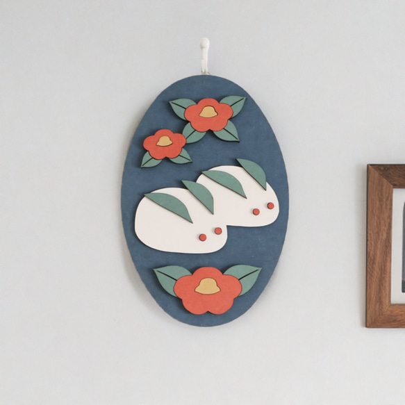 2026/1/1より価格改定】【木製タペストリー】雪に咲く椿とうさぎ