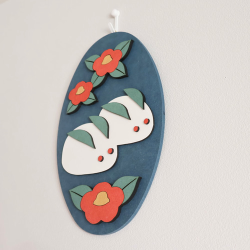 2026/1/1より価格改定】【木製タペストリー】雪に咲く椿とうさぎ